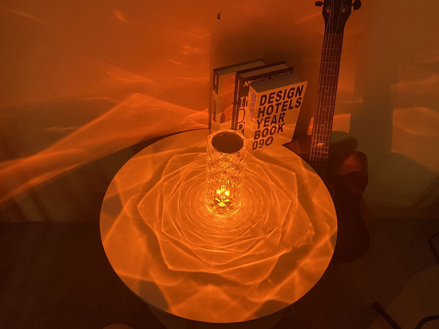 LED Rose Diamond Table Lamp – Romantic Crystal Ambient Light